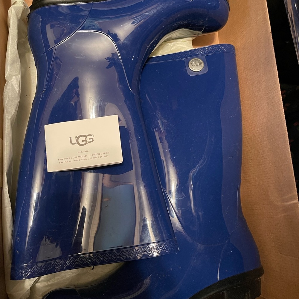 UGG Tall SHAYE BLUE RAIN BOOTS 10
